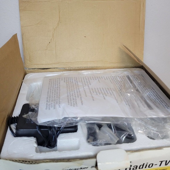 Vector Stormtracker Weather Alert Radio TV Led Light Phone Charger Exc Cond - Picture 16 of 16